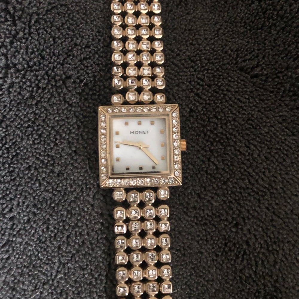 Vintage Monet Watch Mother Of Pearl Face - Picture 5 of 8